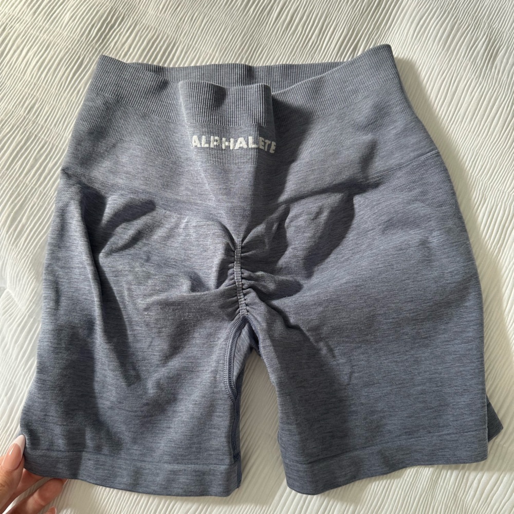 Alphalete amplify short 4.5